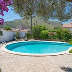 Can Malondra, Para 8 Con Piscina Y Jardines Villa
