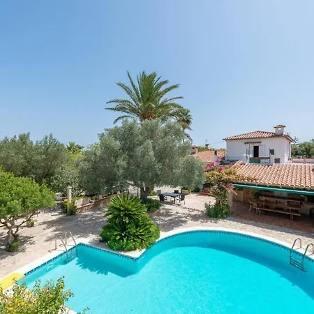 New! Malondra, 8 Con Piscina Y Jardines