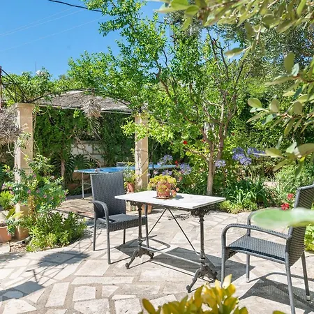 빌라 New! Malondra, 8 Con Piscina Y Jardines