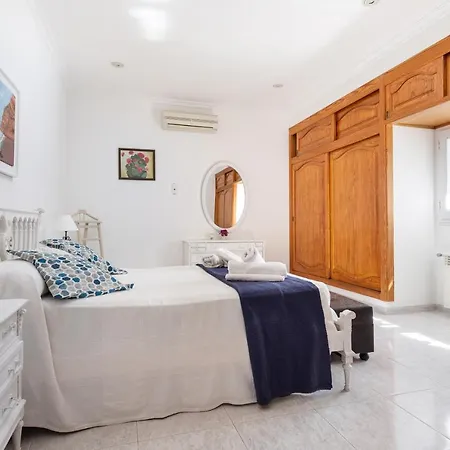 New! Malondra, 8 Con Piscina Y Jardines *