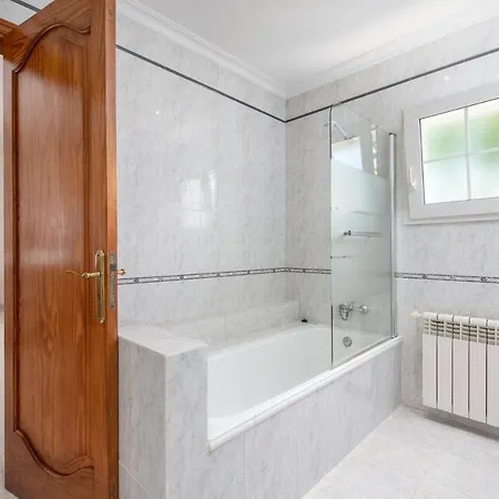 New! Malondra, 8 Con Piscina Y Jardines *